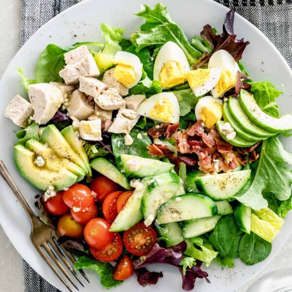 Healthy-cobb-salad-